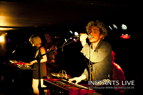 20120120__cby2292_la-femme