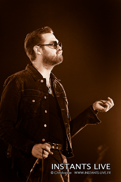 20120228__cby5682_kasabian